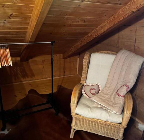 ペンション Chalet Le Pré De La Dame