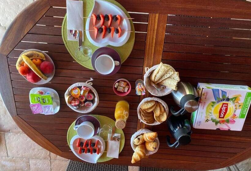 ペンション Chalet Le Pré De La Dame