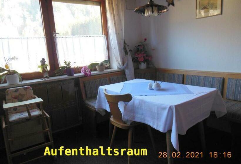 ペンション Ferienwohnungen Josef & Karin Ketterl