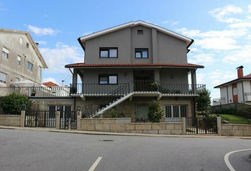 膳宿费 Graciosa Guest House