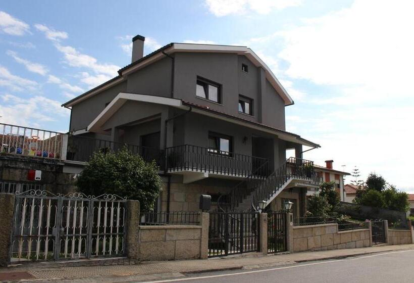 膳宿费 Graciosa Guest House