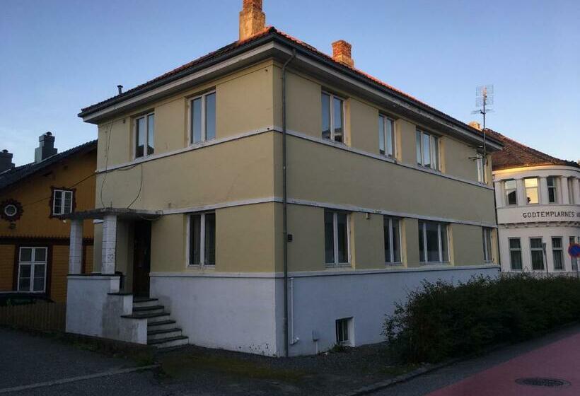 פנסיון Guesthouse  Møllegata 39