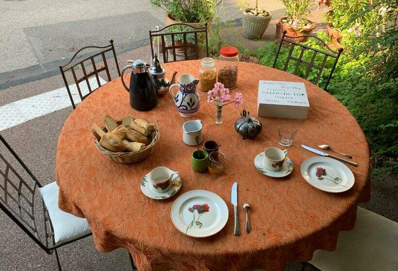 Пансион La Sarrasine