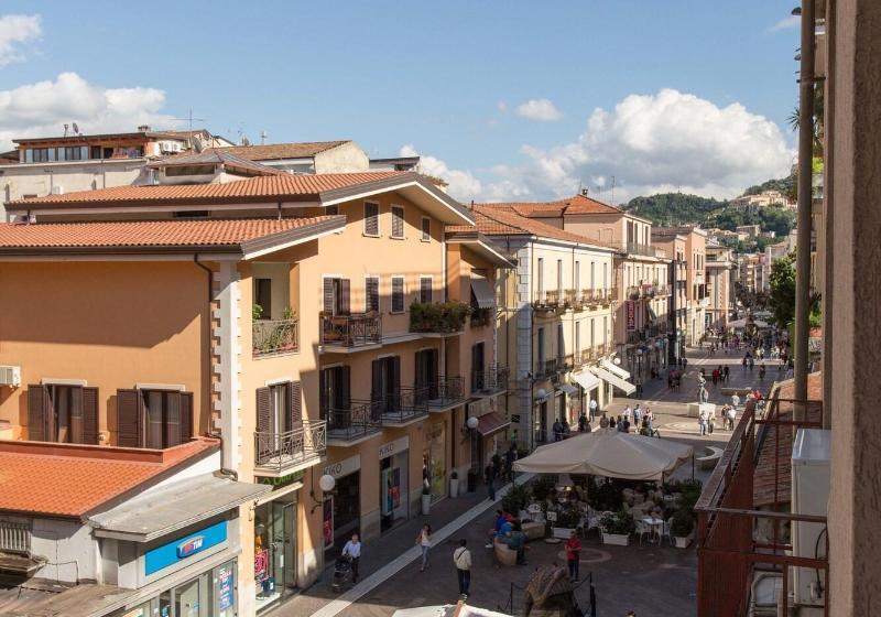 پانسیون Le Affacciate Bruzie Home Guest House