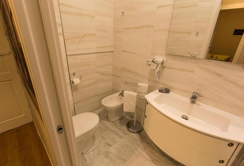 پانسیون Le Affacciate Bruzie Home Guest House