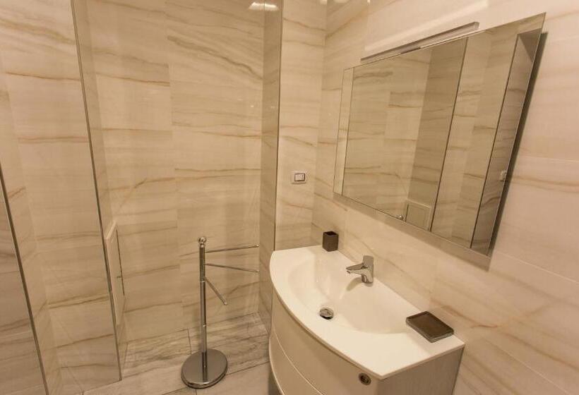 پانسیون Le Affacciate Bruzie Home Guest House