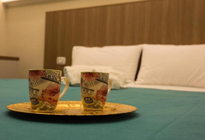 پانسیون Le Affacciate Bruzie Home Guest House