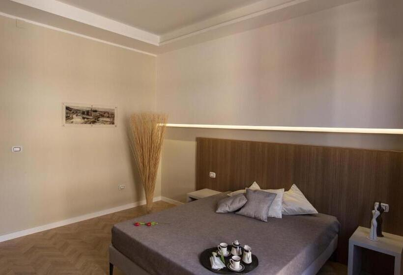 پانسیون Le Affacciate Bruzie Home Guest House