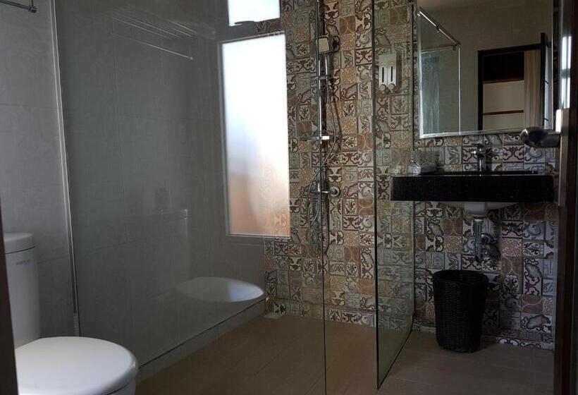 펜션 Narisha Guesthouse