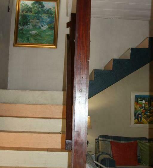 ペンション The Nest