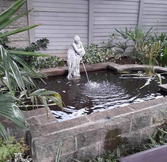 بنسيون The Nest