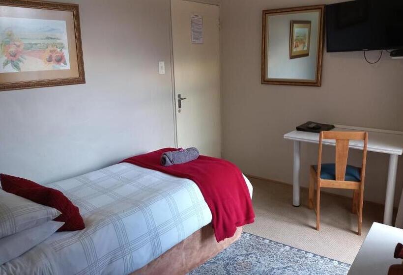 بنسيون The Nest