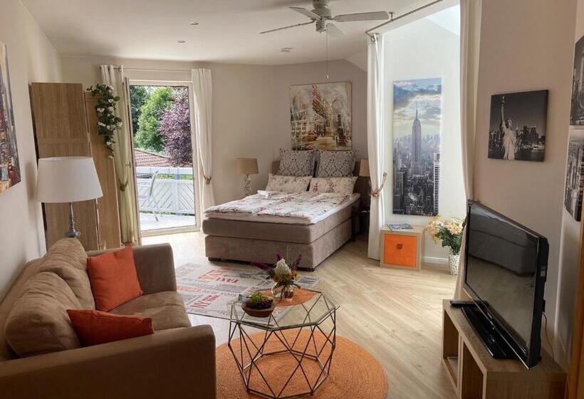 פנסיון Villa Auszeit