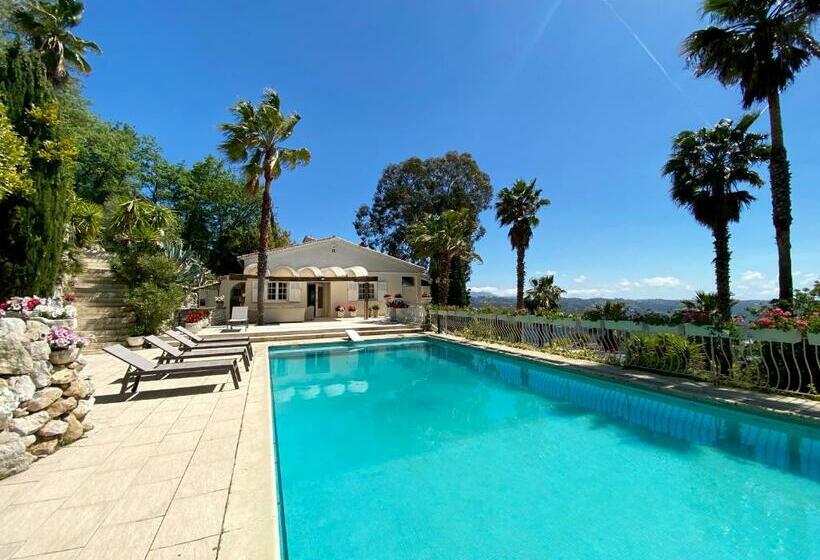 פנסיון Villa Gloria