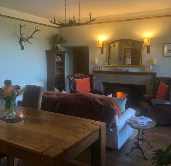 The Hollow Bed And Breakfast