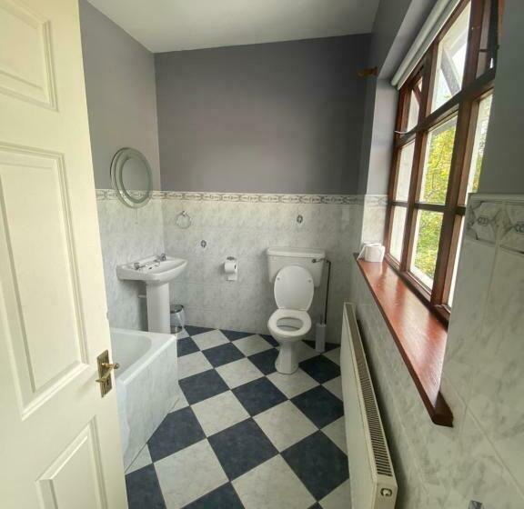 호스텔 Five Glens Inn