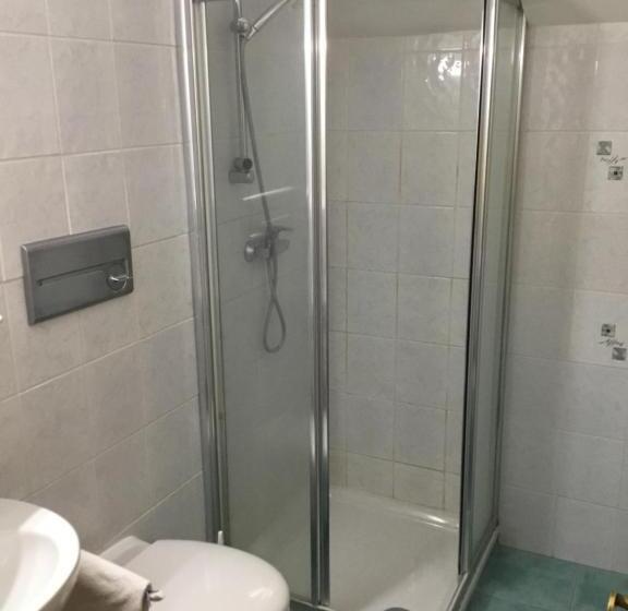 Общежитие Gasthof Wadl