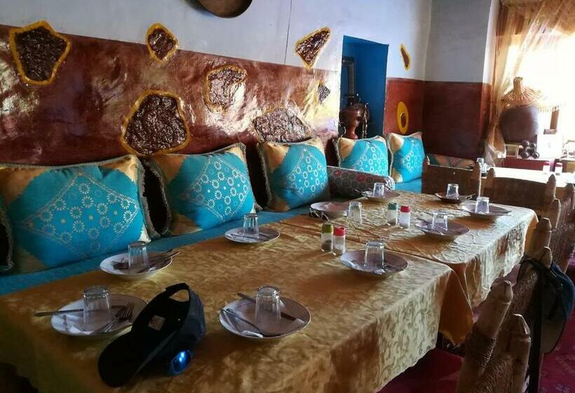 هاستل Le Lion D Or Atlas