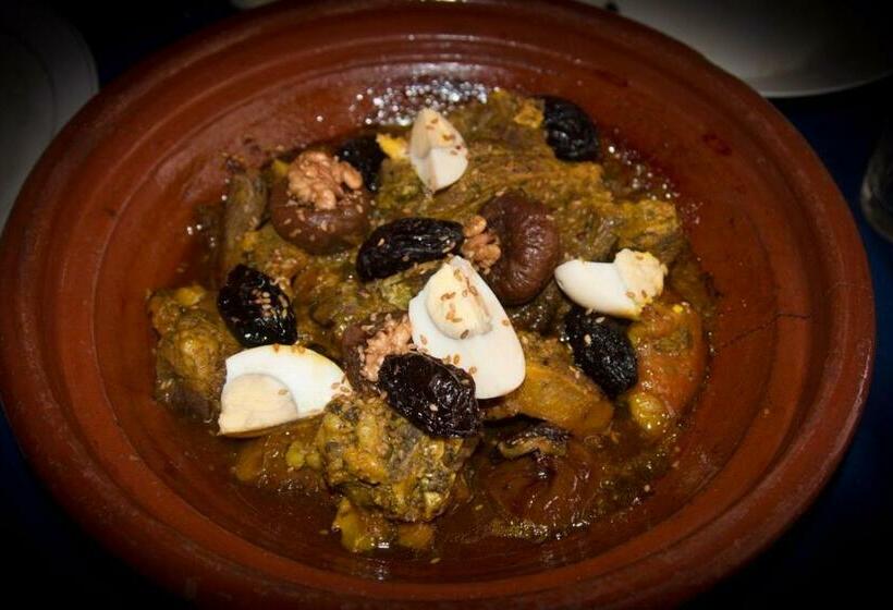 هاستل Le Lion D Or Atlas