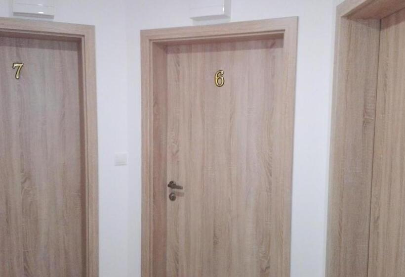 호스텔 Ubytovanie Janka