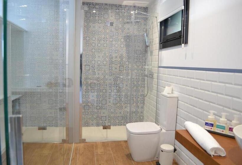 تختخواب و صبحانه Desconectate