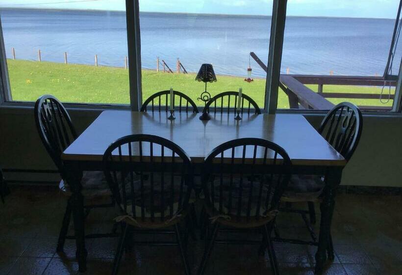 مبيت وإفطار Gîte Au Bord De La Baie