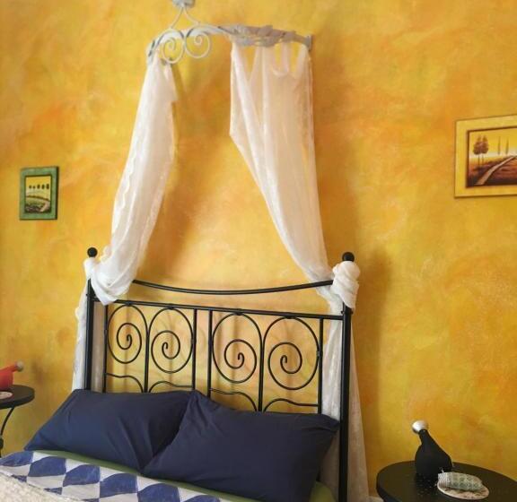 تختخواب و صبحانه Il Profumo Del Sale