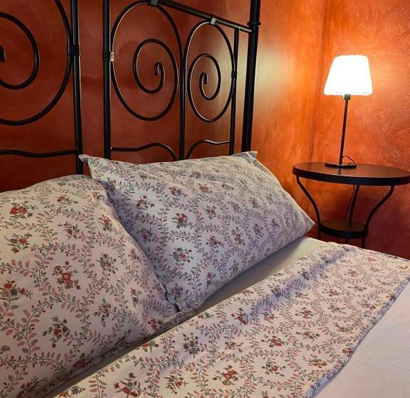 تختخواب و صبحانه Il Profumo Del Sale