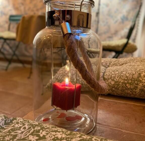 تختخواب و صبحانه Il Profumo Del Sale