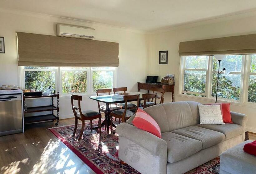 צימר King River Cottage