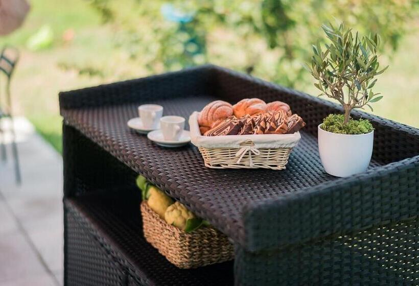 住宿加早餐  L Agrumeto