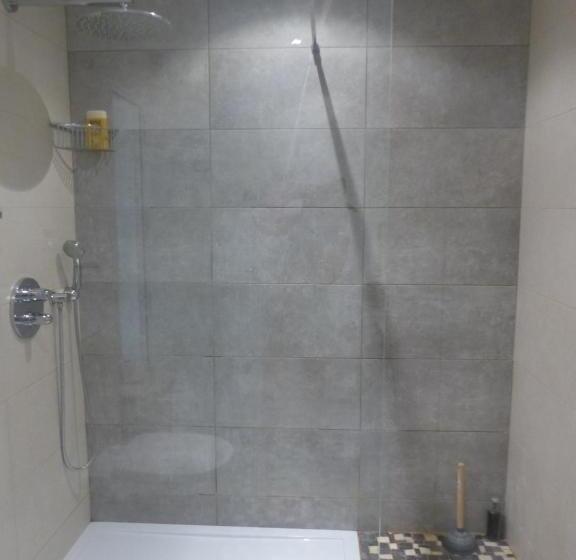 مبيت وإفطار Les Collines De St Paul