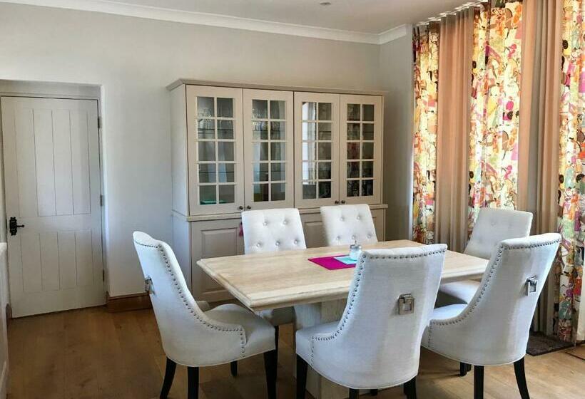 ベッドアンドブレックファースト Seawell