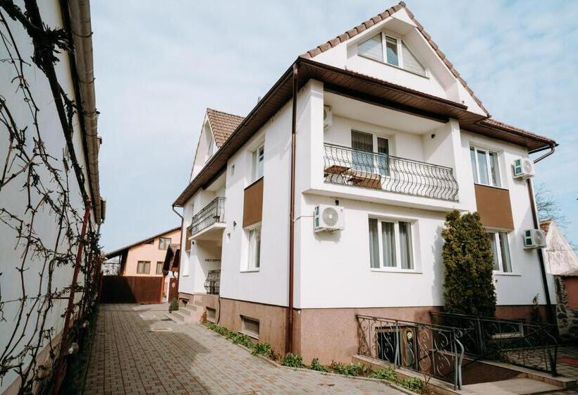 住宿加早餐  Vila Anca