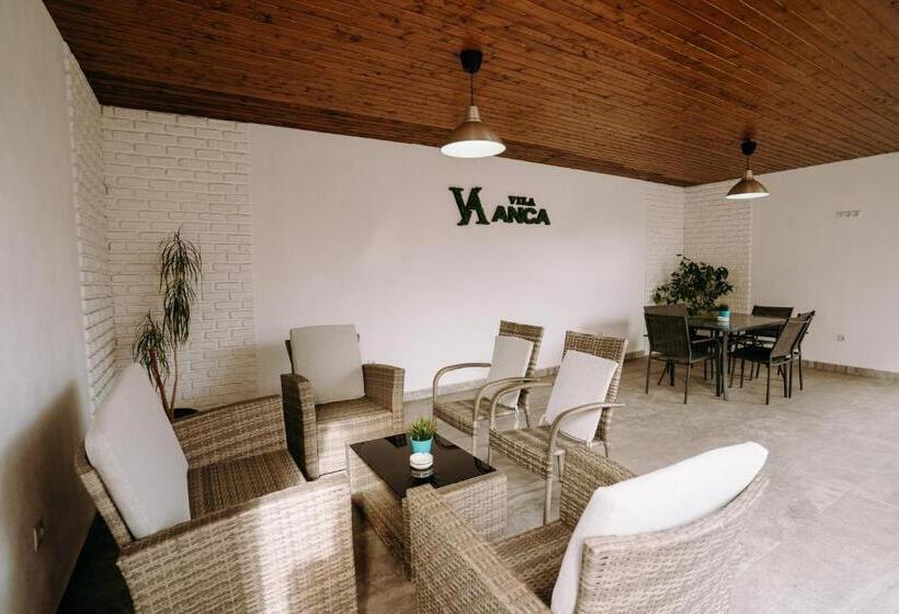 住宿加早餐  Vila Anca