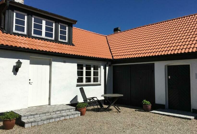 Glemminge Bed And Breakfast