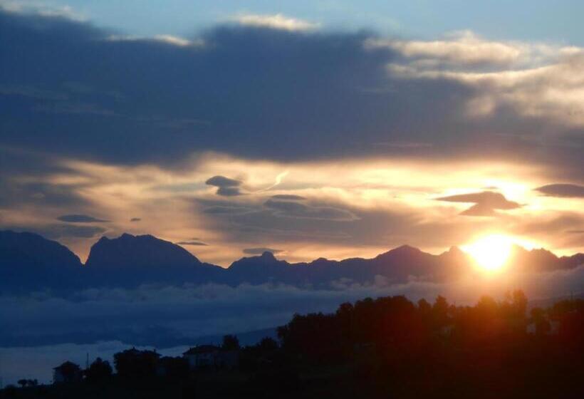 酒店 Agriturismo La Casa Nei Boschi
