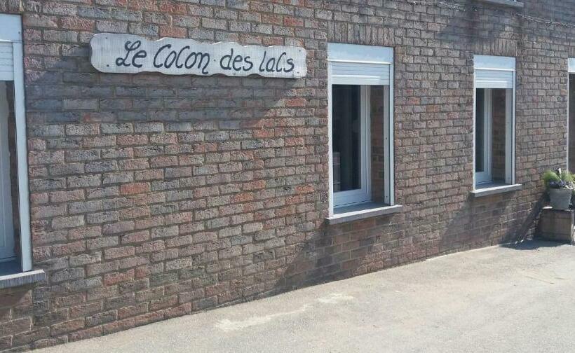 בית מלון כפרי Le Cocon Des Lacs