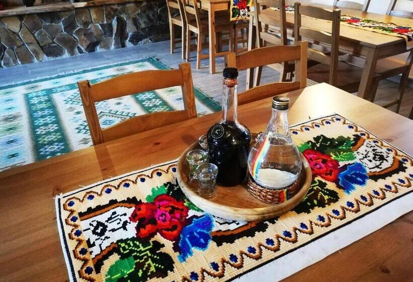 בית מלון כפרי Pajisti Verzi / Green Meadows Guest House