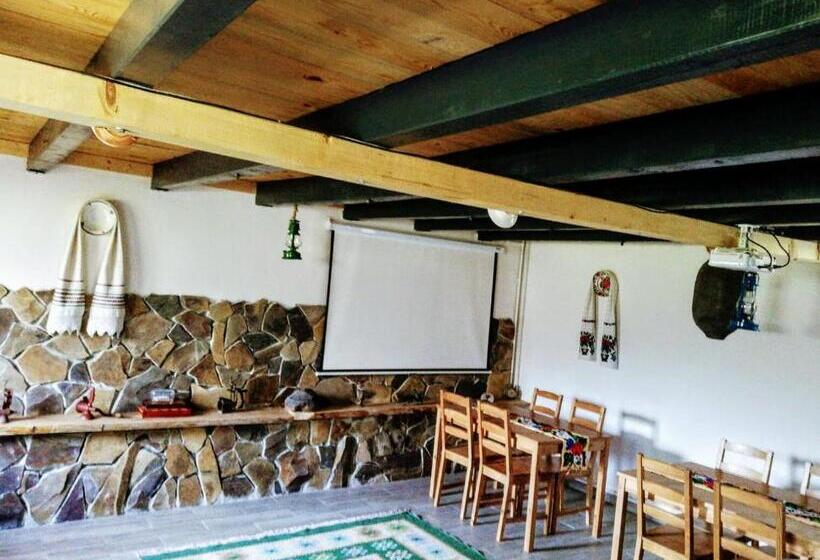 בית מלון כפרי Pajisti Verzi / Green Meadows Guest House