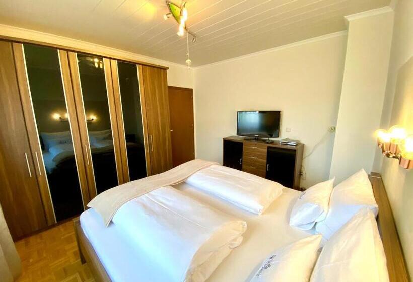 فندق Pleschinhof