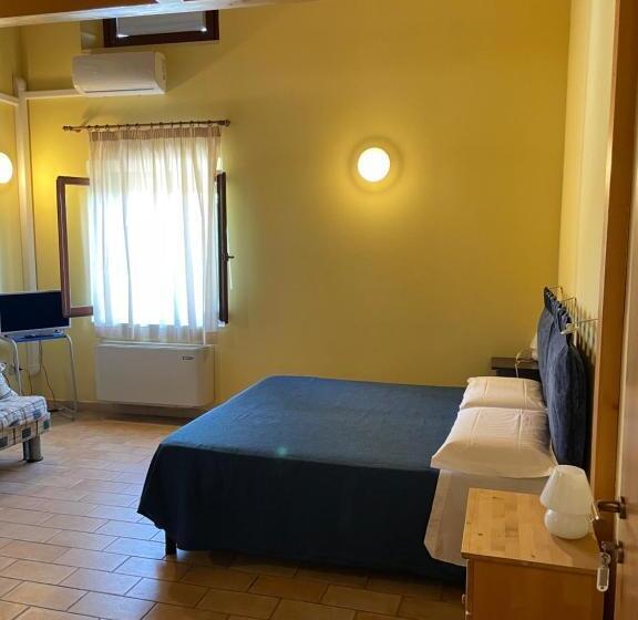 酒店 Taverna Dei Guelfi