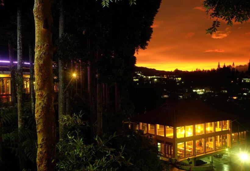 בית מלון כפרי The Grand Hill Resort