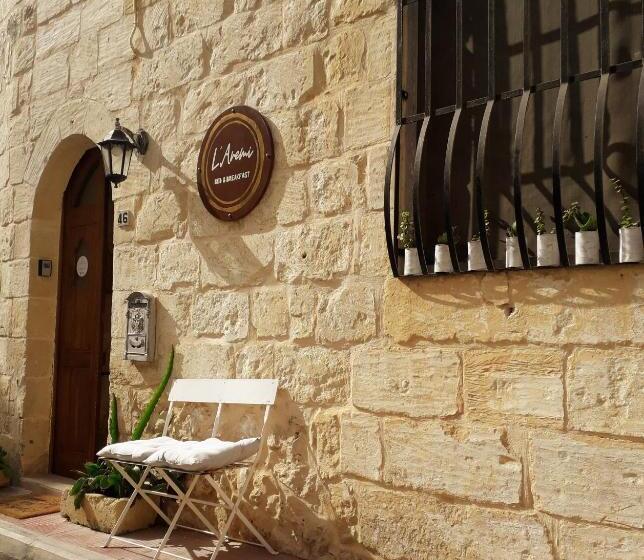 Laremi Gozo B&b