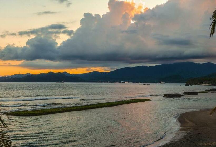 Ocean Suite By A&j   Exceptional Beachfront Apartment   Candidasa