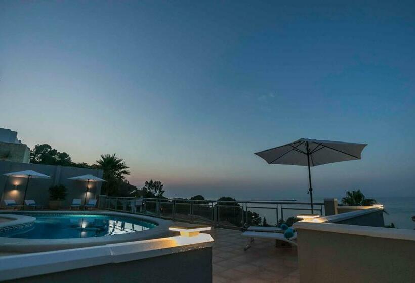 פנסיון Atalaya Boutique