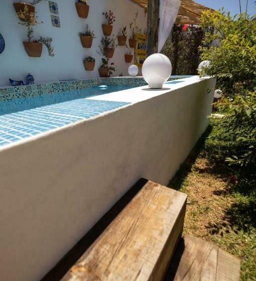 Пансион Beach House Babylon Guest House With Kitchenette And Garden