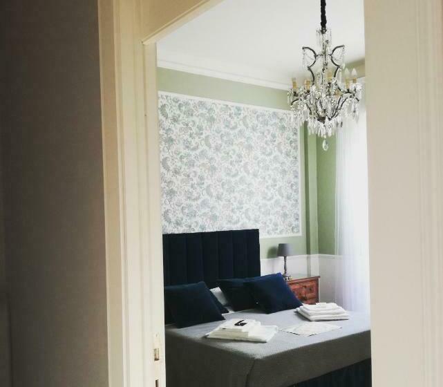 פנסיון Bloom Rooms