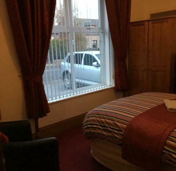 بنسيون Broomlea Guest House