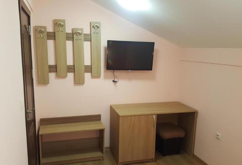 膳宿费 Chilingirovata Kashta